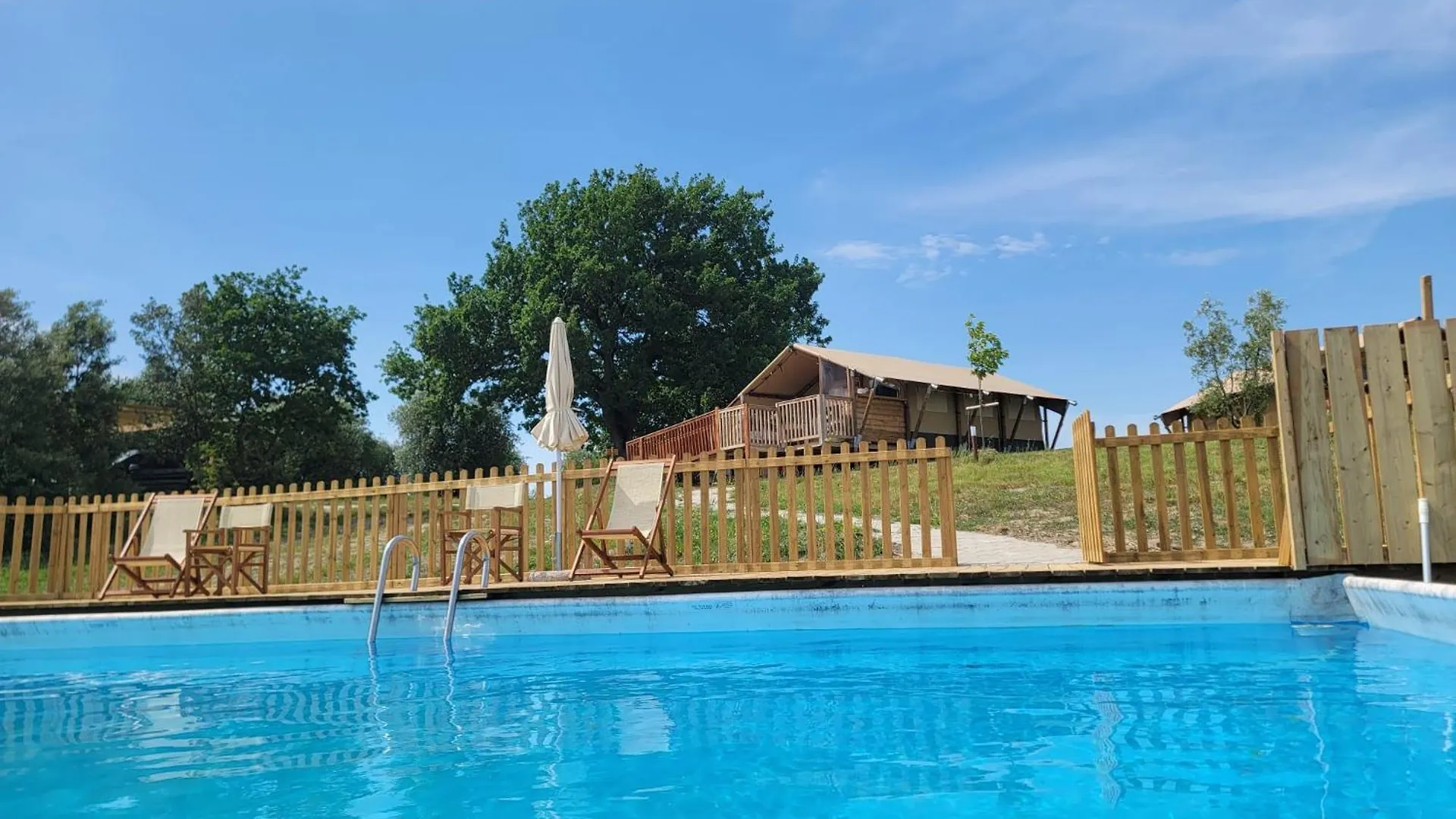 Glamping Tenuta Radici Castelnuovo della Misericordia Italien